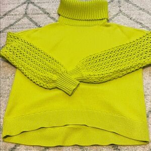 Alice + Olivia crochet turtleneck sweater in lime green size XS